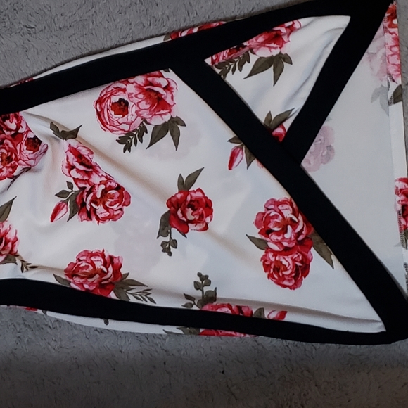 Dresses bundle or separate - Picture 6 of 7